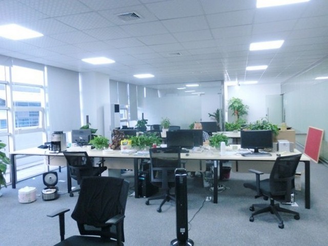 上海红旗汽车改装公司